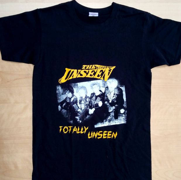 T-Shirt Unseen "totally unseen"